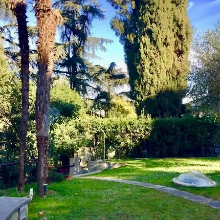 アパート Camilluccia Ponte Milvio Farnesina Luxury Loft With Private Box Parking